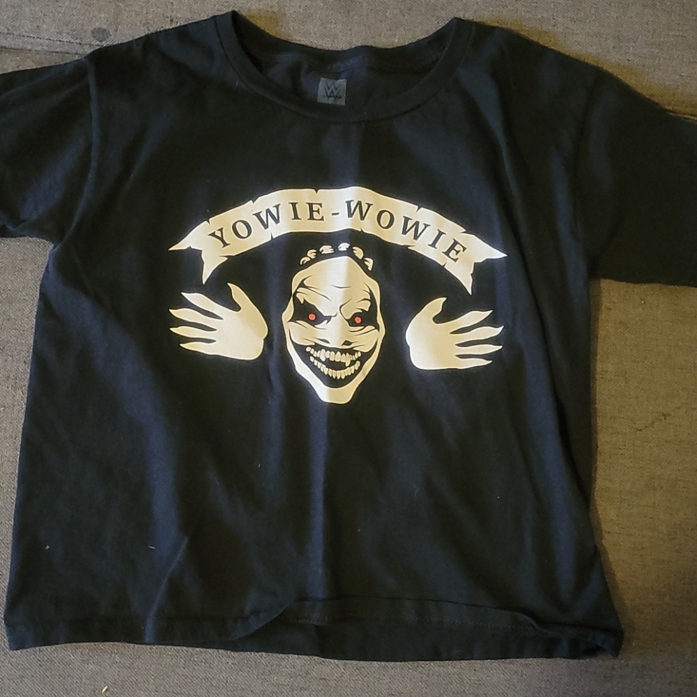 Boys WWE yowie wowing tshirt